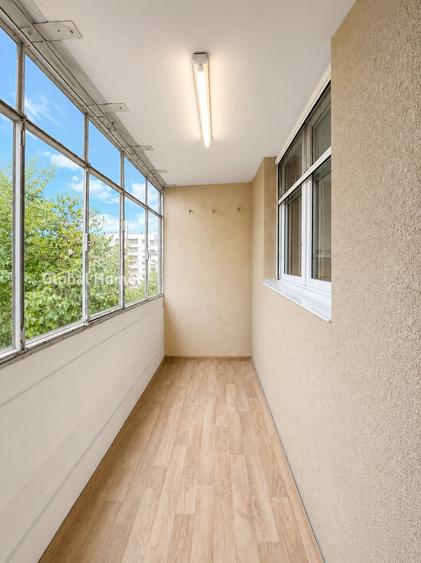 Apartament cu 3 camere semidecomandat, mobilat în Drumul Taberei