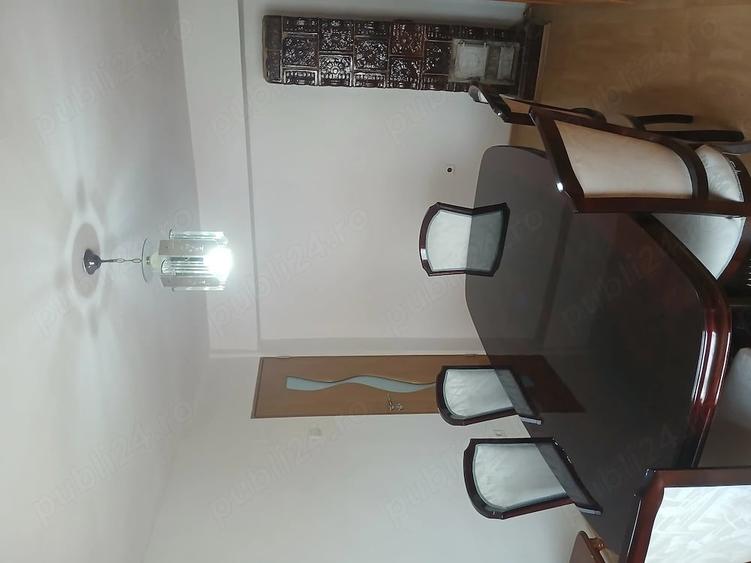 Apartament cu 3 camere decomandat în Fizeșu Gherlii
