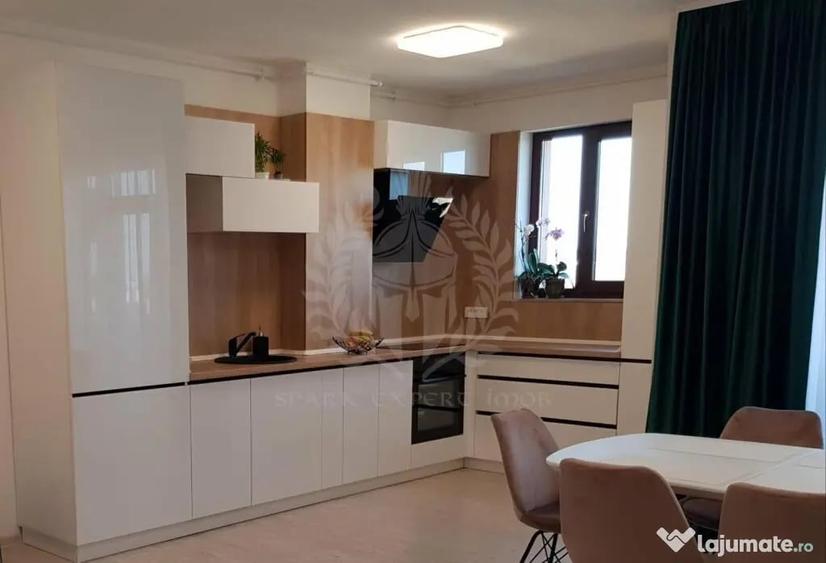 Apartament cu 3 camere decomandat în Albert