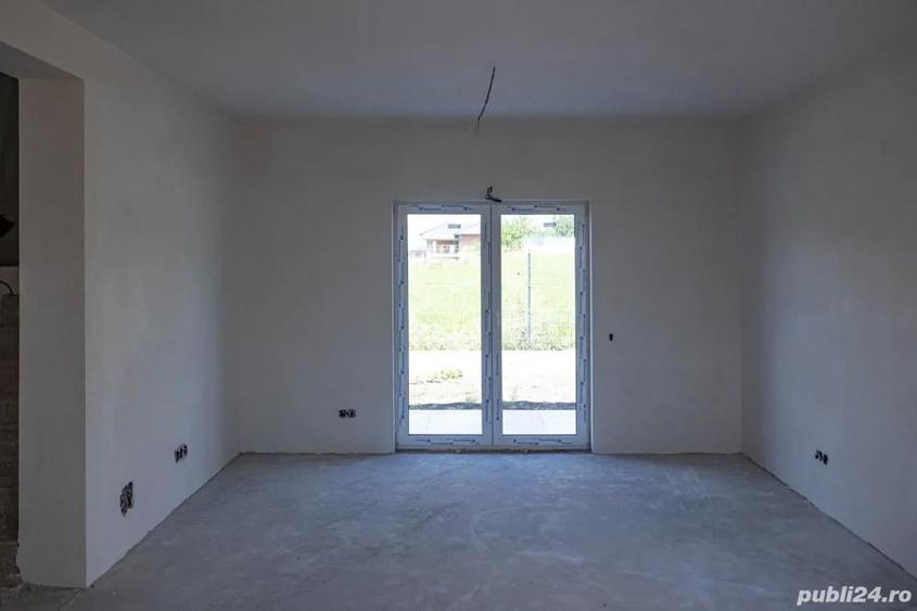 Casă cu 5 camere în Central