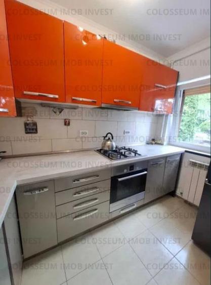 Apartament cu 2 camere decomandat în Centrul Civic