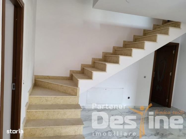 Casă cu 6 camere cu Teren 590 Mp în Bunloc