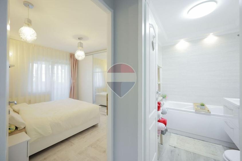 Apartament cu 3 camere decomandat, mobilat în Decebal