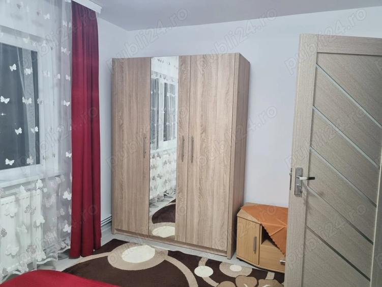 Apartament cu 2 camere semidecomandat în Budeasa