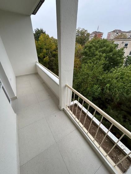 Apartament cu 2 camere semidecomandat în Rogerius