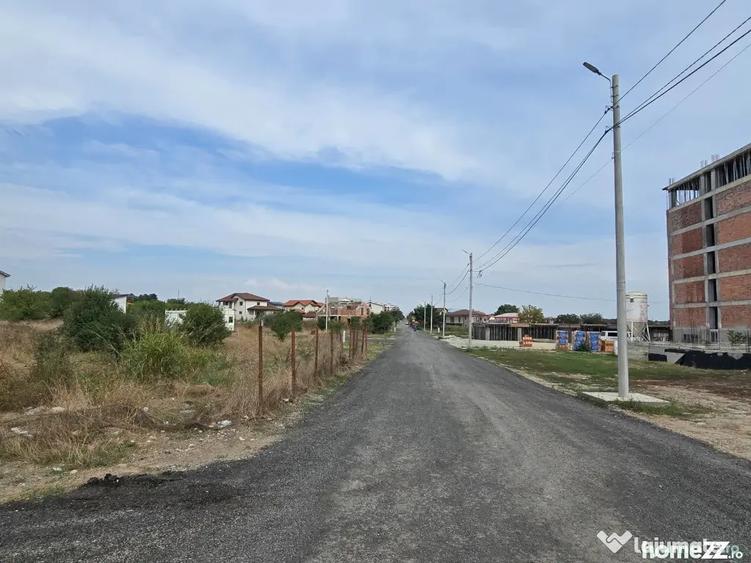 Teren de 1100 mp, în Central