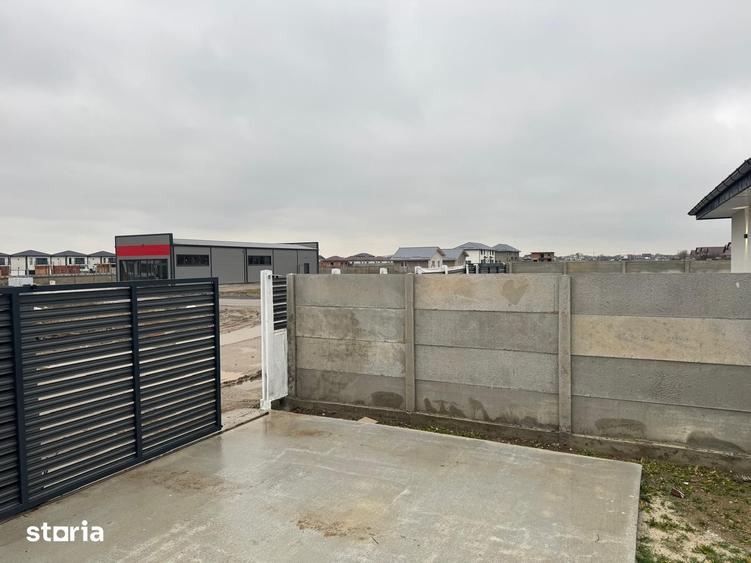 Casă cu 4 camere cu Teren 400 Mp în Olteni
