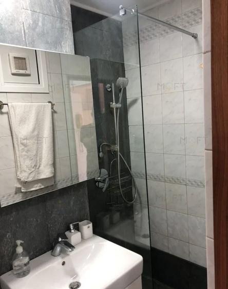 Garsonieră semidecomandată, mobilată în Sala Palatului