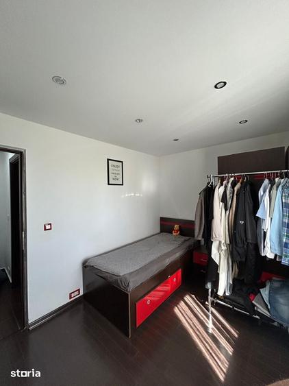 Apartament cu 4 camere în Inel I