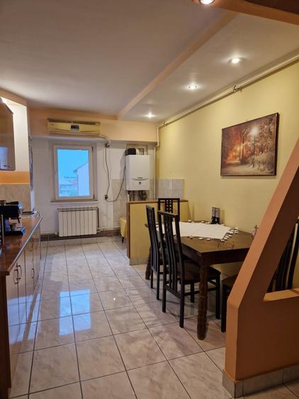 Apartament cu 2 camere decomandat în Capitol
