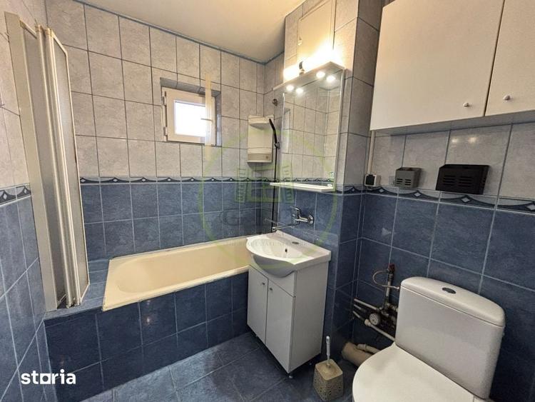 Apartament cu 3 camere decomandat în Brazda lui Novac