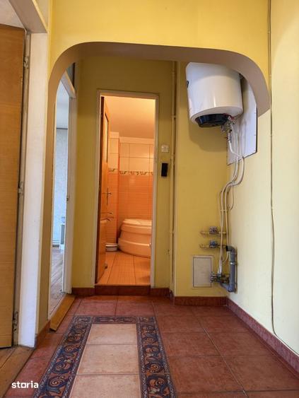 Apartament cu 3 camere în Rahova
