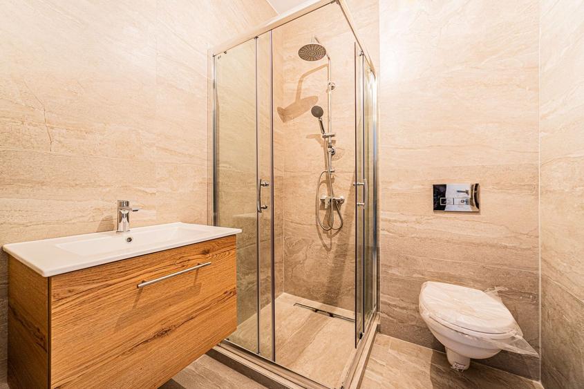 Apartament cu 3 camere decomandat în Brâncoveanu