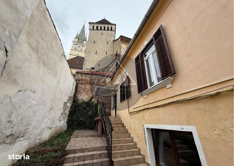 Apartament cu 2 camere nedecomandat în Central