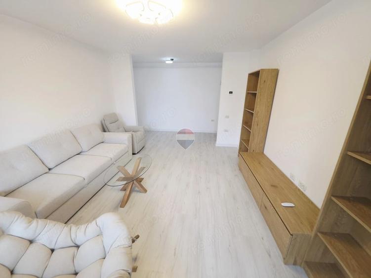 Apartament cu 2 camere decomandat în Calea Romanului