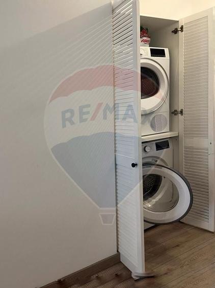 Apartament cu 3 camere decomandat, mobilat în UTA