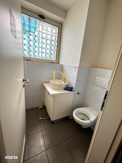 Spațiu comercial, de 119.56 mp, în Centrul Civic
