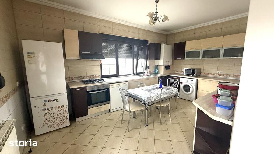 Apartament cu 3 camere în Central