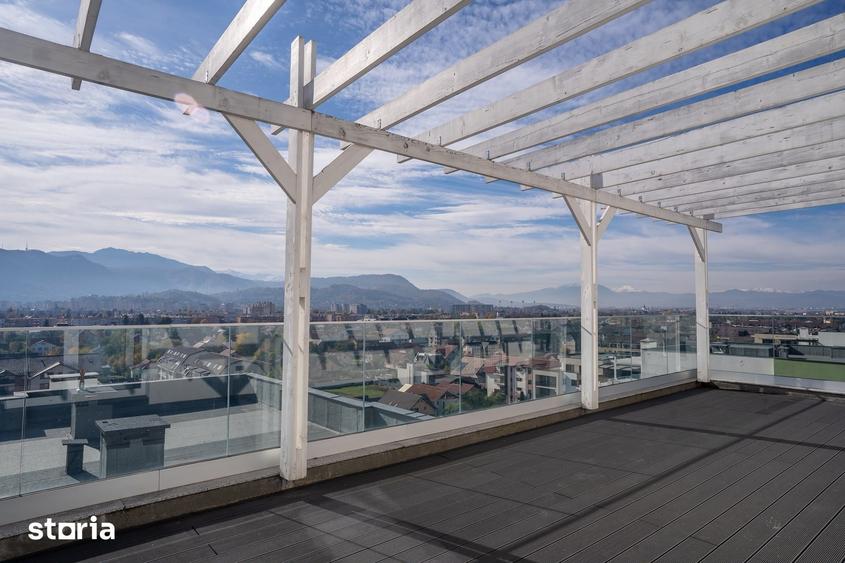 Apartament cu 3 camere în Tractorul
