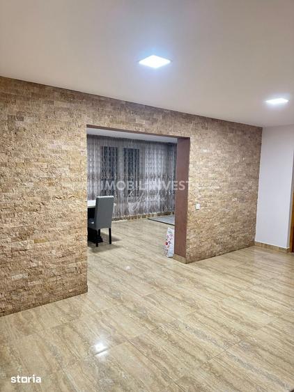Casă cu 5 camere cu Teren 700 Mp în Sohodol