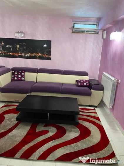 Casă cu 6 camere cu Teren 381 Mp în Central