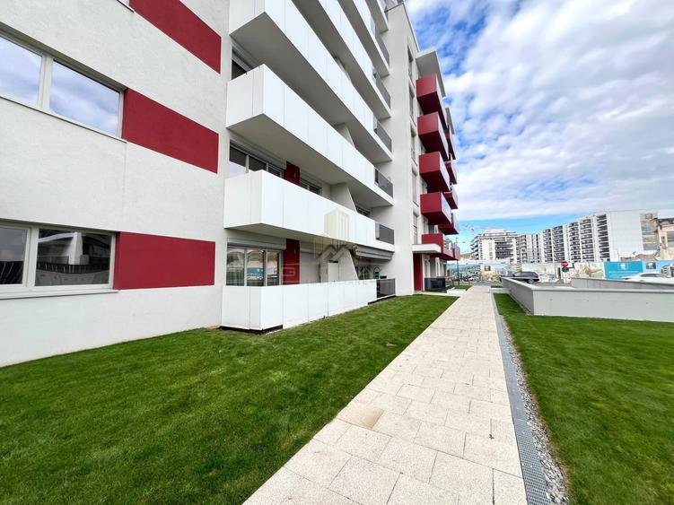 Apartament cu 2 camere semidecomandat, mobilat în Iris