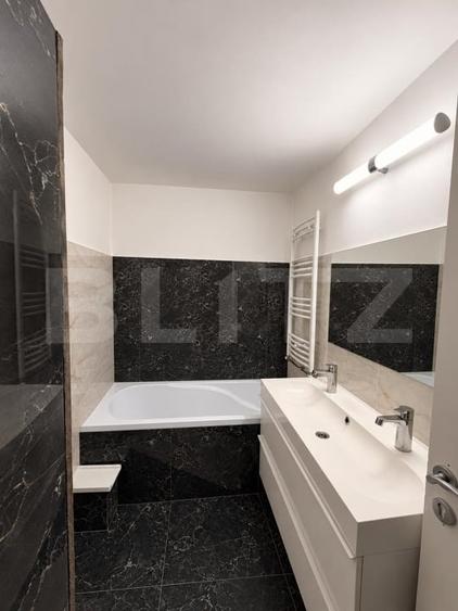 Apartament cu 3 camere decomandat, mobilat în Codlea