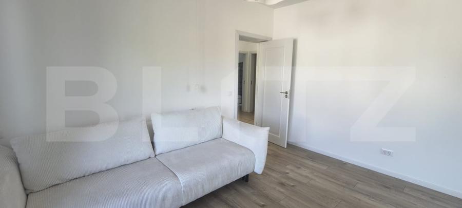 Casă individuală cu 5 camere cu Canalizare în Bucium