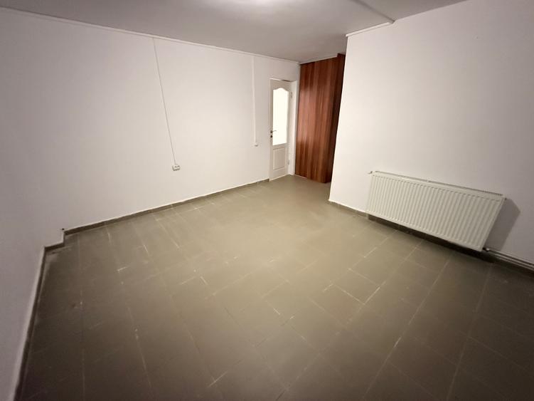 Apartament cu 2 camere semidecomandat în Bartolomeu