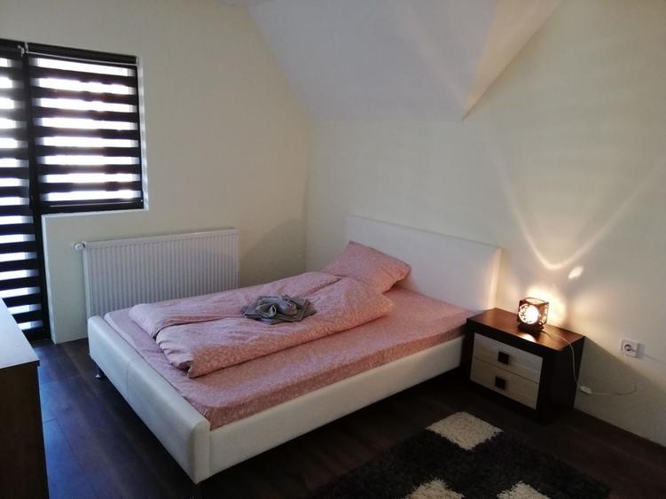 Casă cu 3 camere în Central