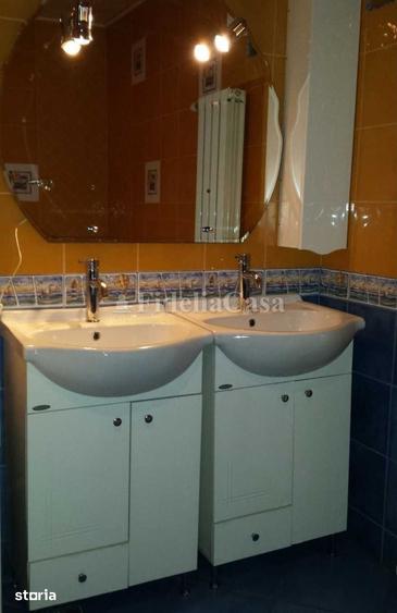 Apartament cu 3 camere în Cug