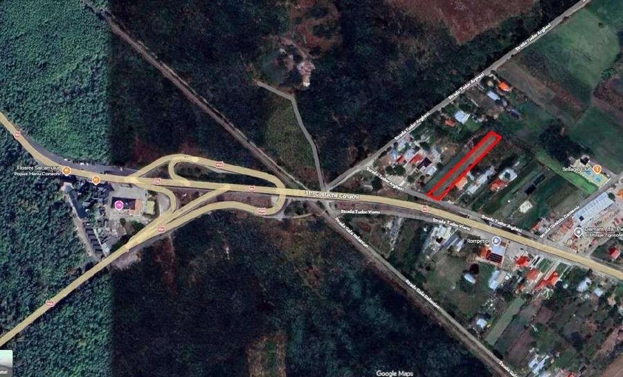 Teren de 2300 mp, în Hanu Conachi