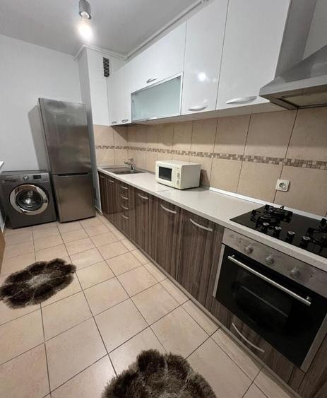 Apartament cu 2 camere semidecomandat în Titan