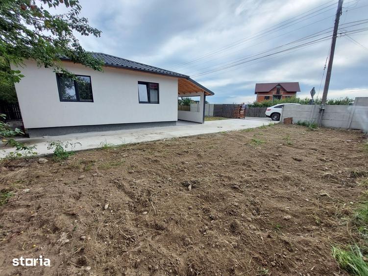 Casă cu 3 camere cu Teren 300 Mp în Central