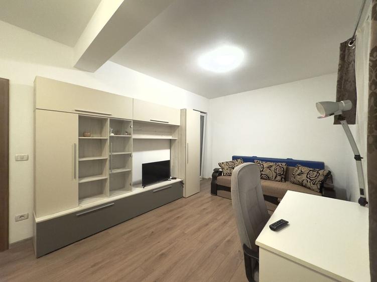 Apartament cu 2 camere decomandat în Giroc