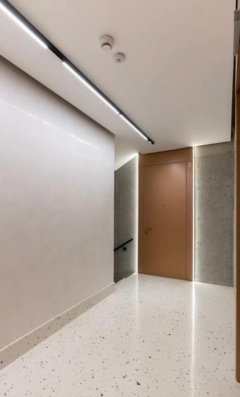 Apartament cu 4 camere în Capitale