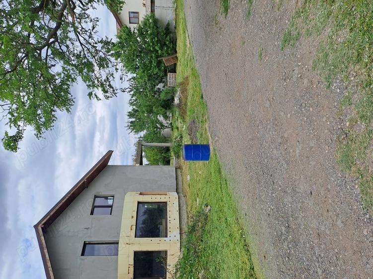 Casă cu 6 camere în Clinceni