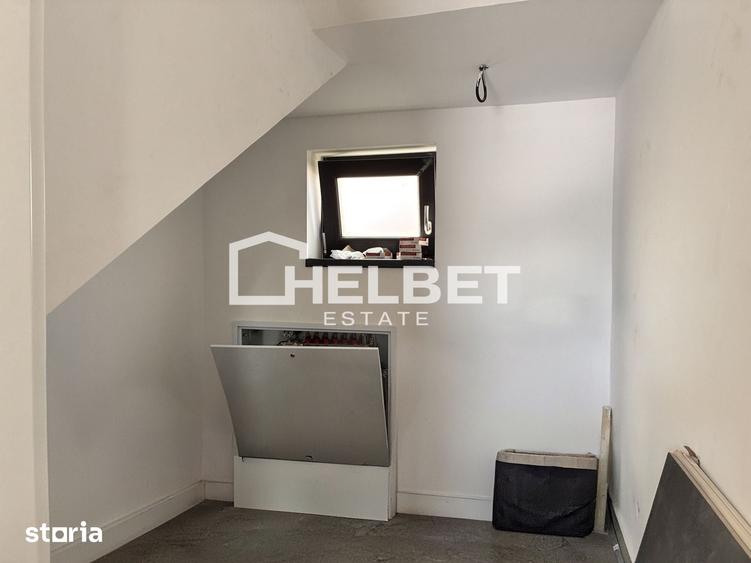 Casă cu 4 camere cu Teren 335 Mp în Central