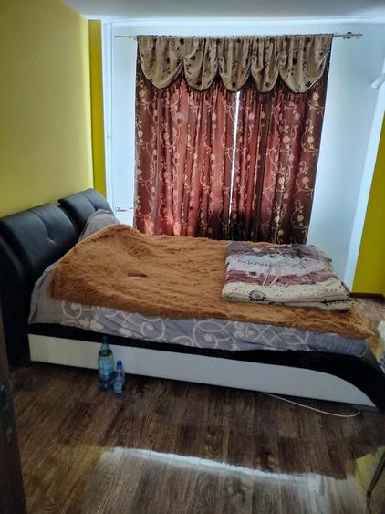 Apartament cu 4 camere decomandat în Autogară