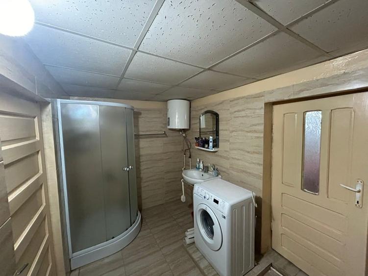 Casă cu 3 camere cu Canalizare în Brestei
