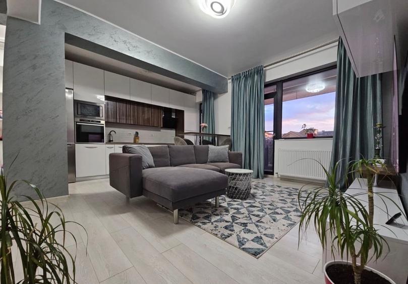 Apartament cu 3 camere în Tomis Nord