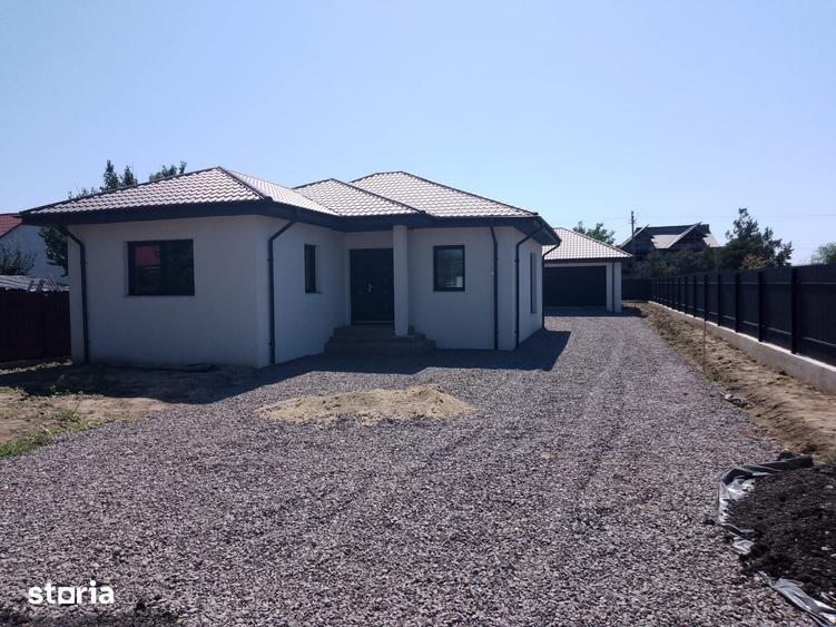 Casă cu 4 camere cu Teren 867 Mp în Chiscani