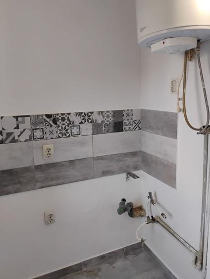 Garsonieră decomandată în Grădiște