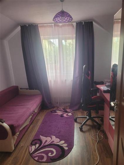 Casă individuală cu 4 camere cu Teren 700 Mp în Aeroport