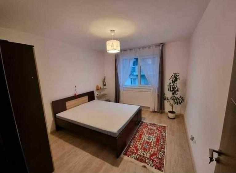 Apartament cu 2 camere în Păcii