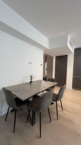 Apartament cu 2 camere semidecomandat, mobilat în Pipera