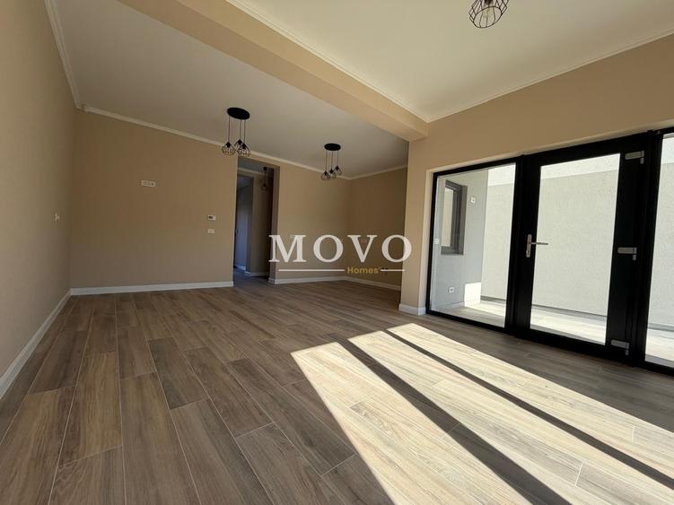 Duplex cu 4 camere cu Canalizare în Covaci