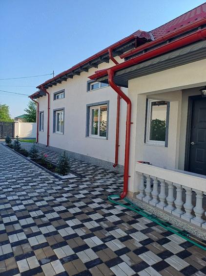 Casă cu Teren 1000 Mp în Țigănești