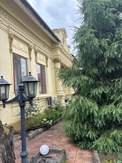 Casă cu 4 camere cu Teren 500 Mp în Exterior Vest