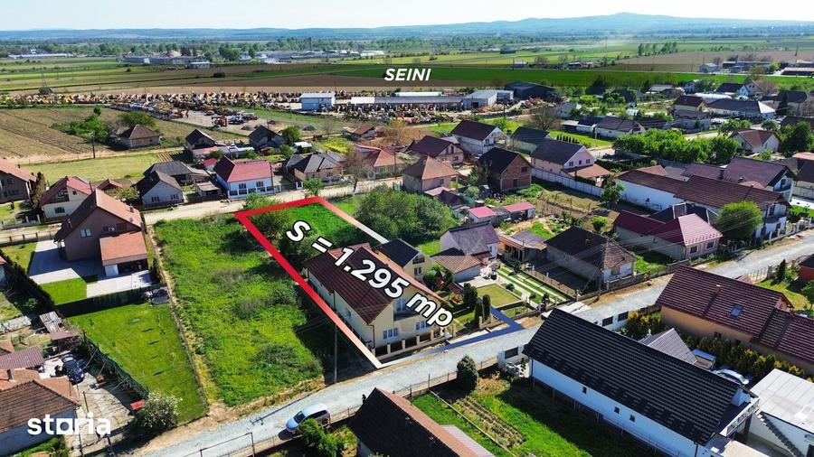 Casă cu 4 camere cu Teren 1295 Mp în Central